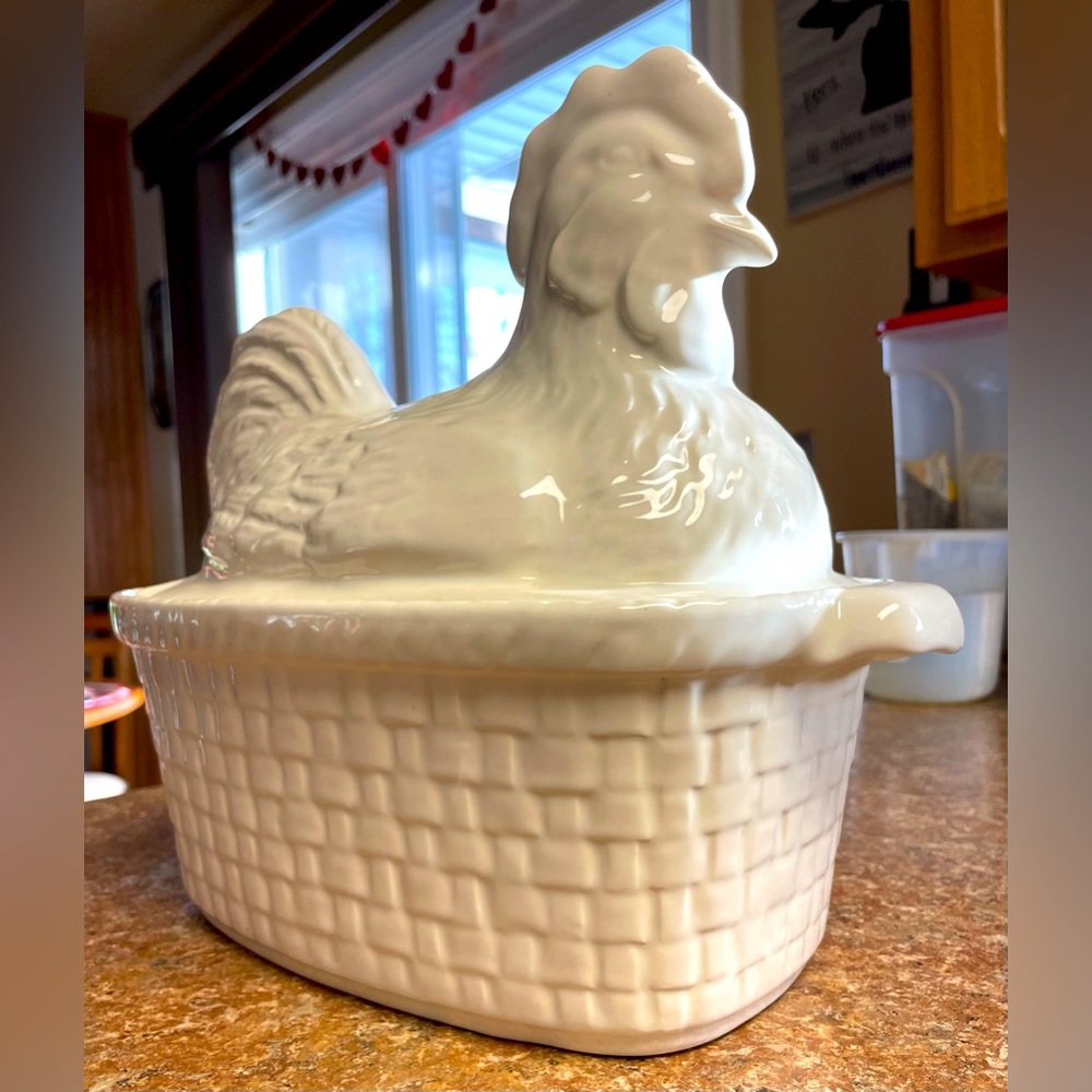 Whittier Pottery Chicken Soup Tureen